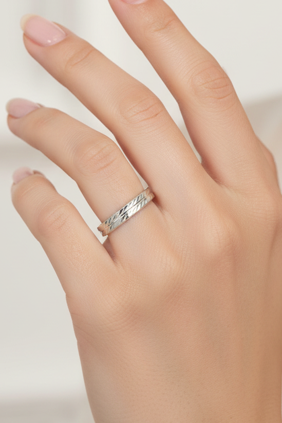 Band Ring