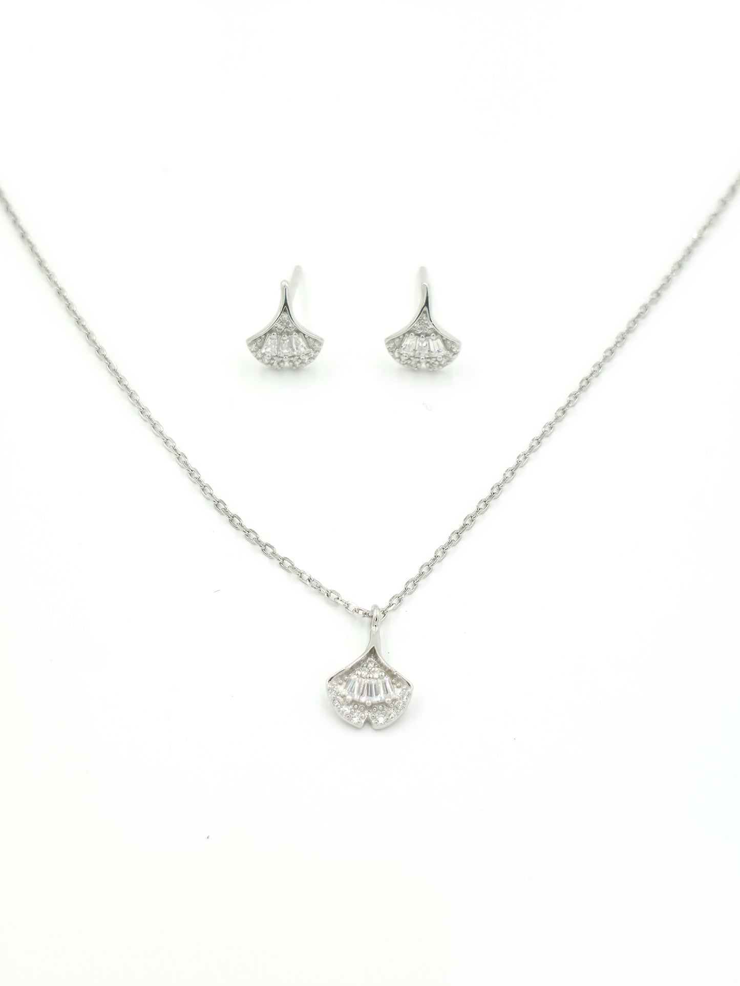Gingko Leaf Design Set