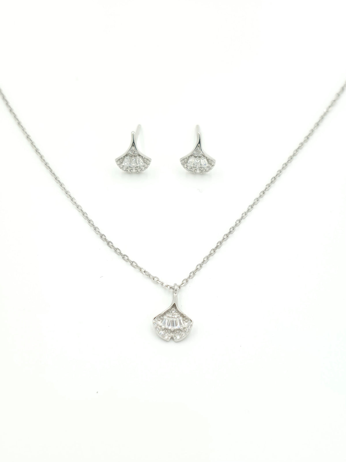 Gingko Leaf Design Set