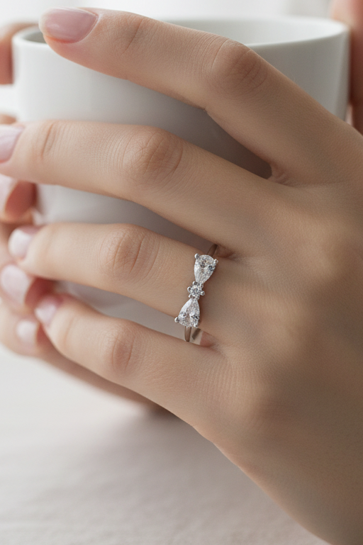 Bow Ring