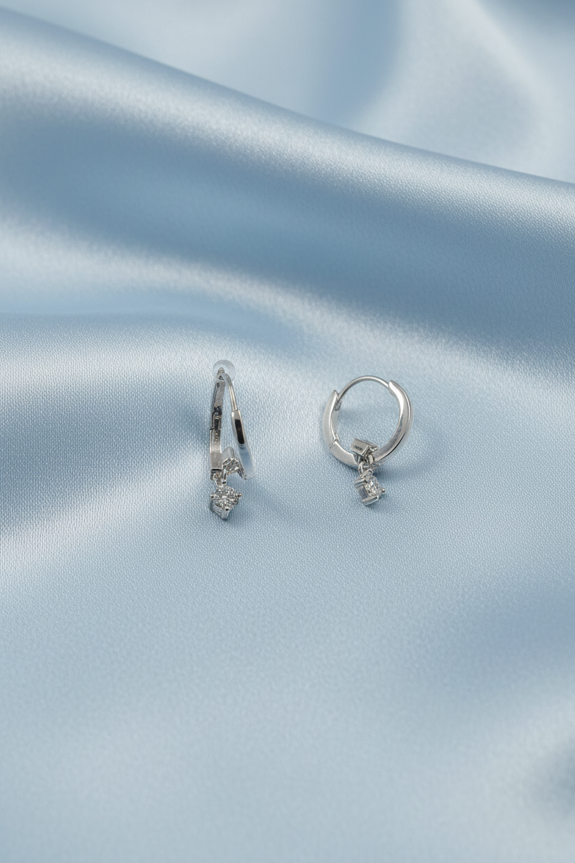 Hanging AD Collet Earring