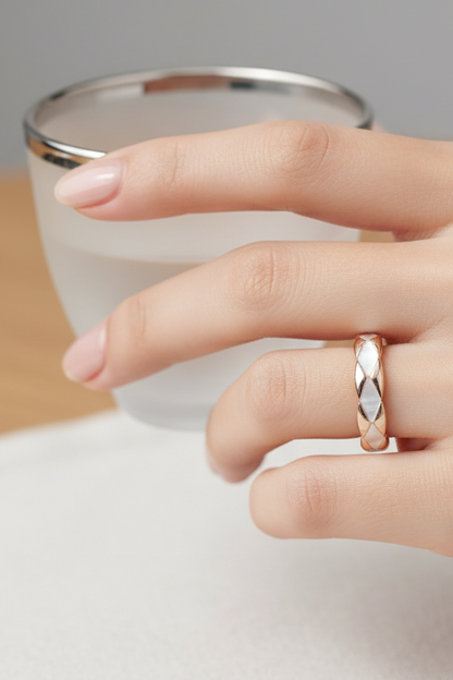 Rose Gold MOP Ring