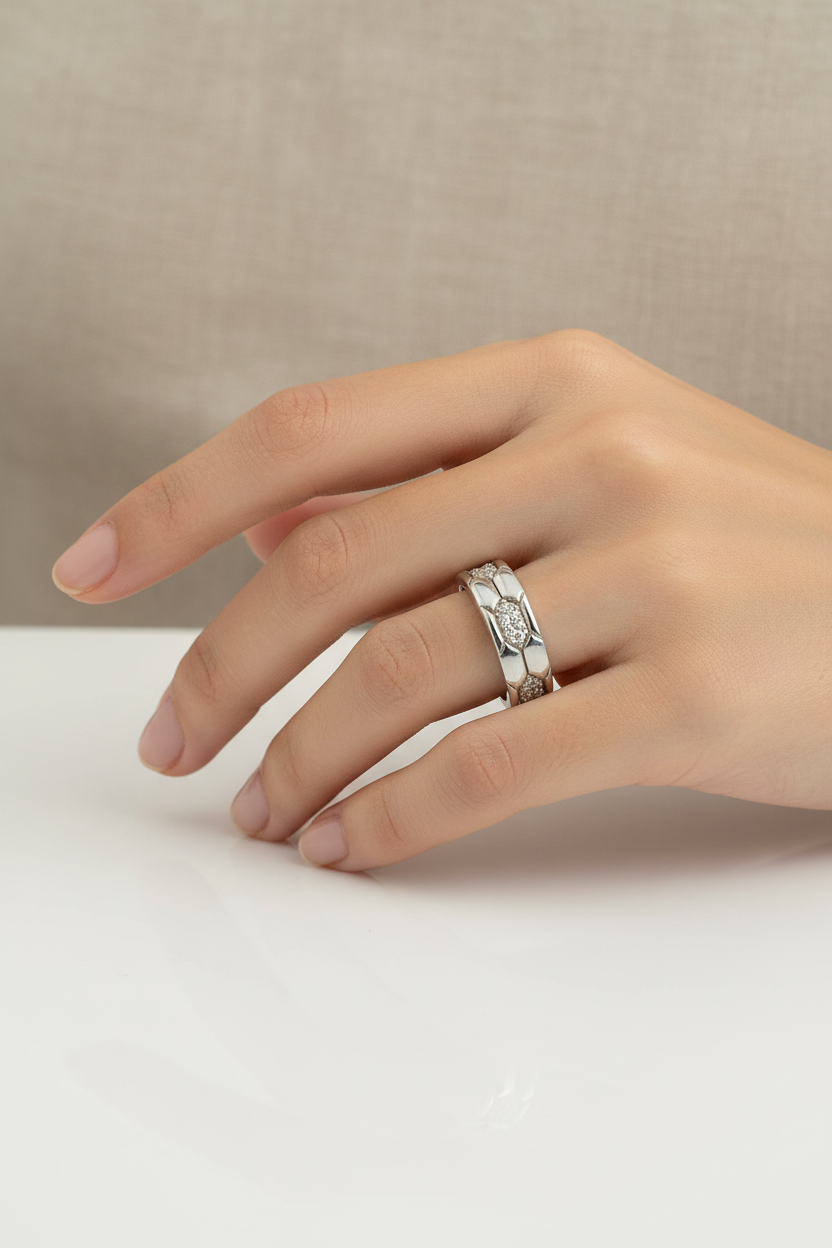 Diamond Peak Ring