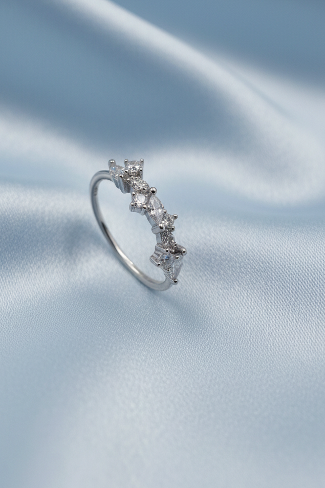 Multi Stone Cluster Ring