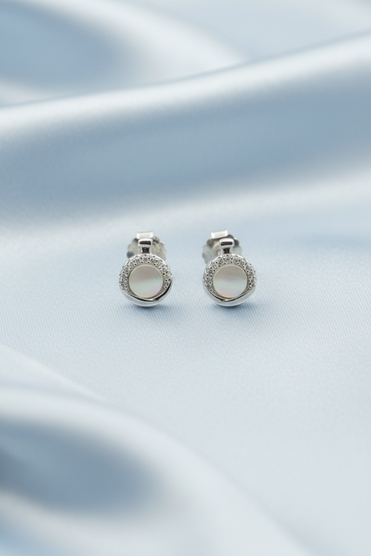 Round MOP Earring