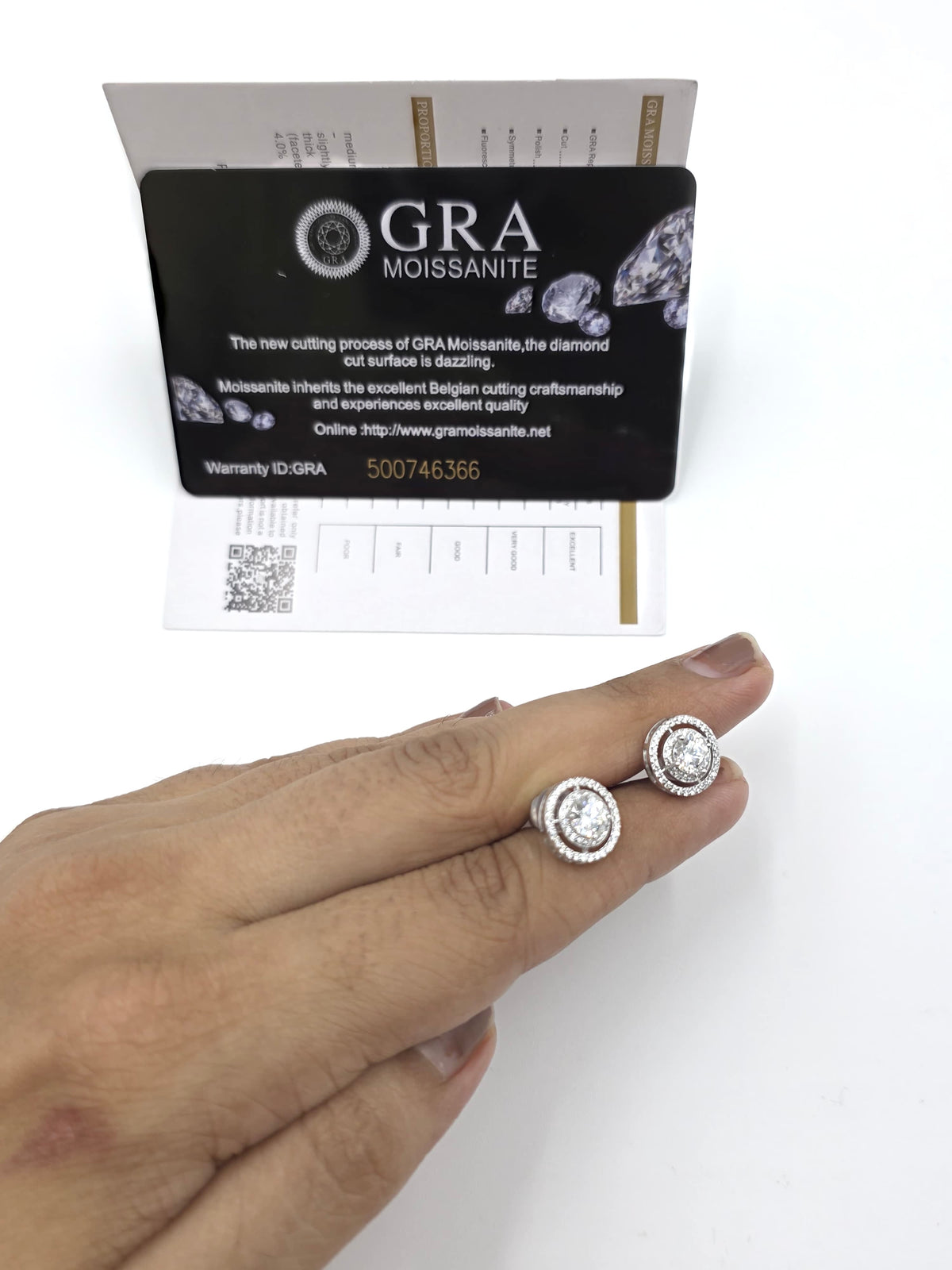 Round Stud Moissanite Earrings