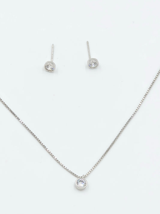 Minimalist Bezel-Set Solitaire Set