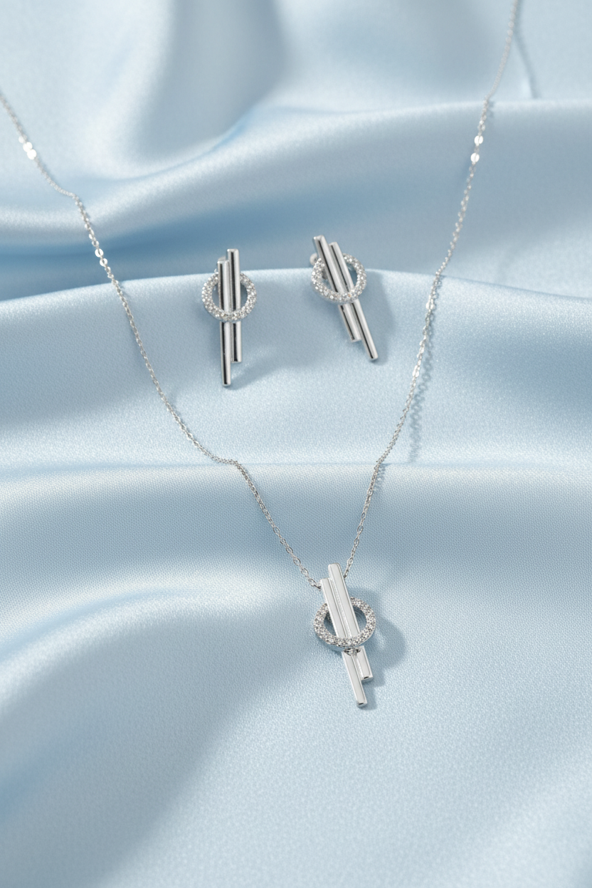 Axis Halo Pendant Set