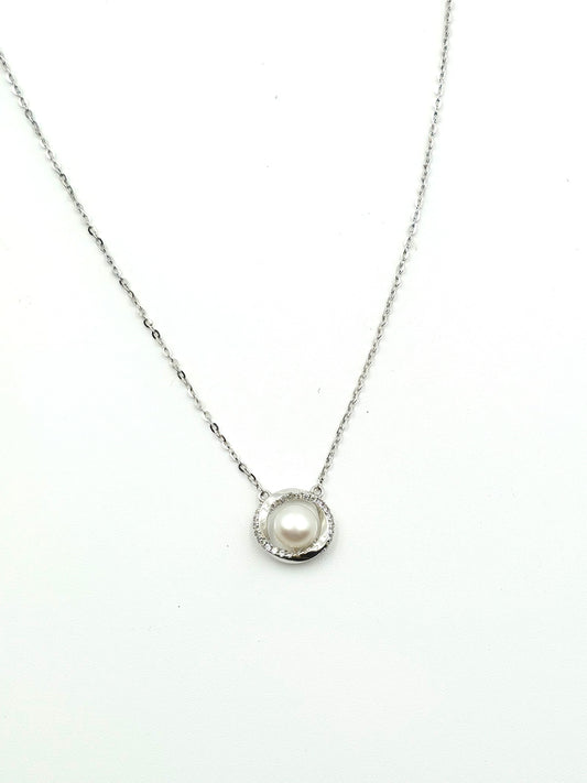 Pearl Chain Pendant Set