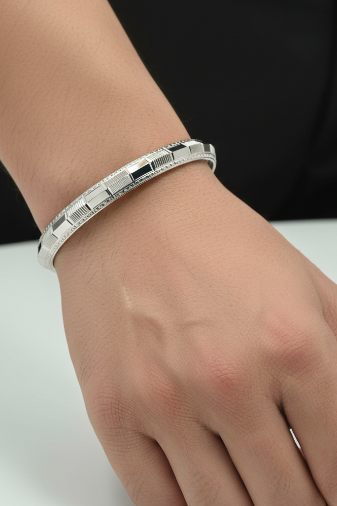 Faceted Bar-Segmented Silver Kada