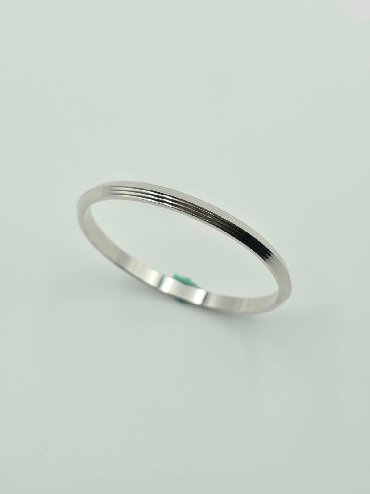 Grooved Multi Line Men's Kada