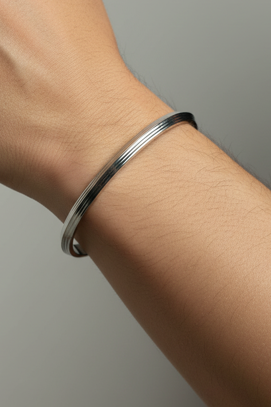 Grooved Multi Line Men's Kada