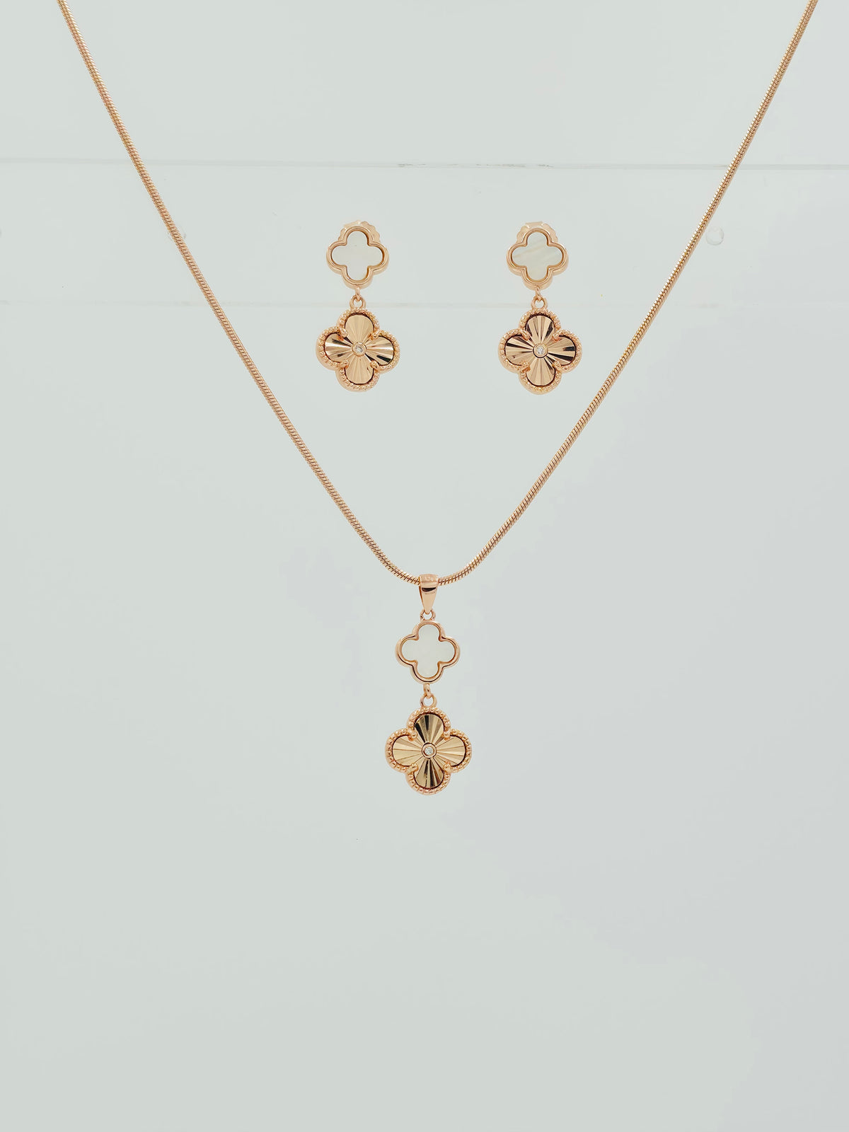 Rose Gold Clover Chain Set