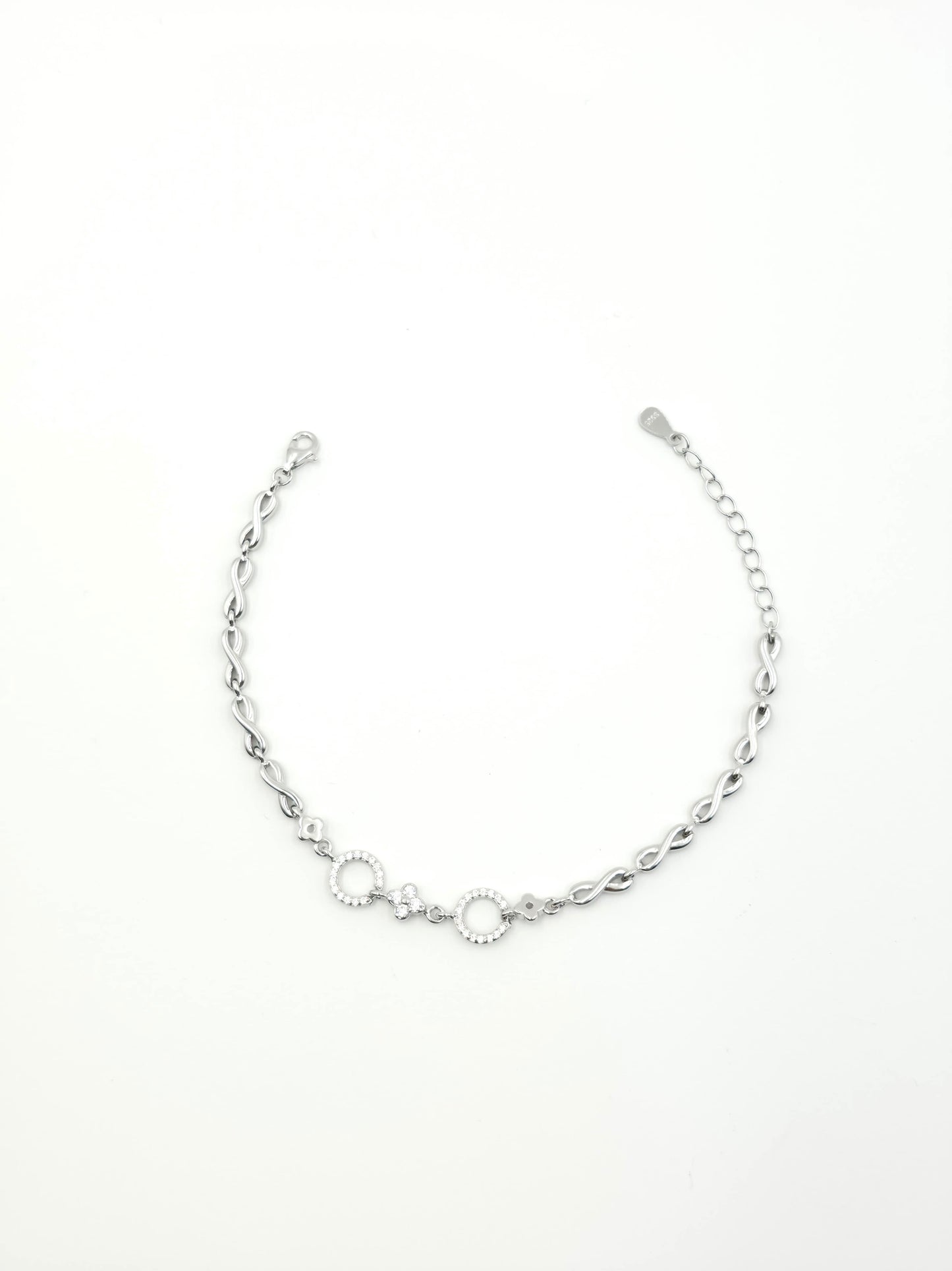 Circular Link Infinity Bracelet