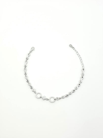 Circular Link Infinity Bracelet