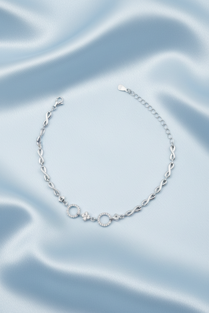 Circular Link Infinity Bracelet