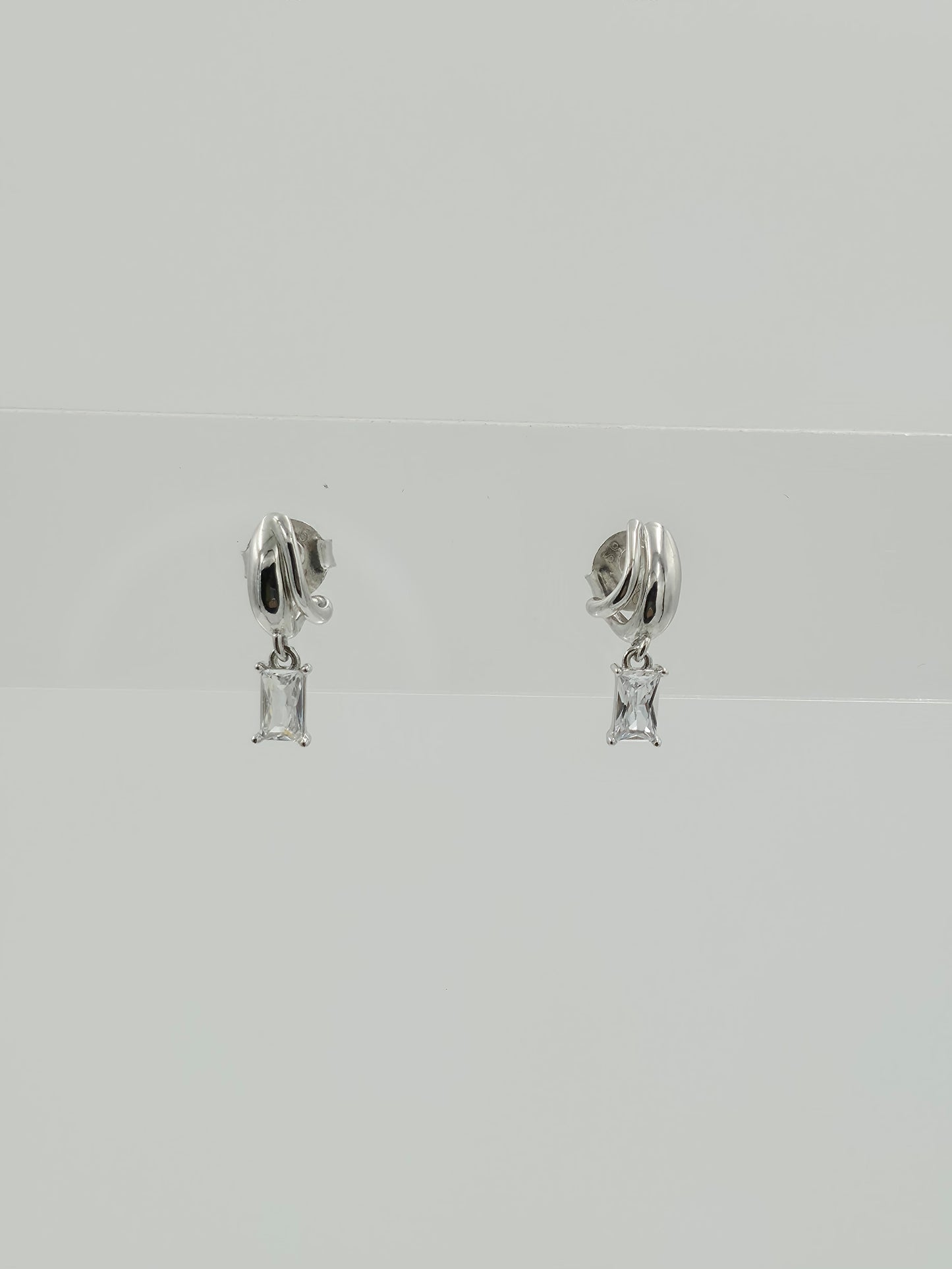 Emerald Hanging Earring