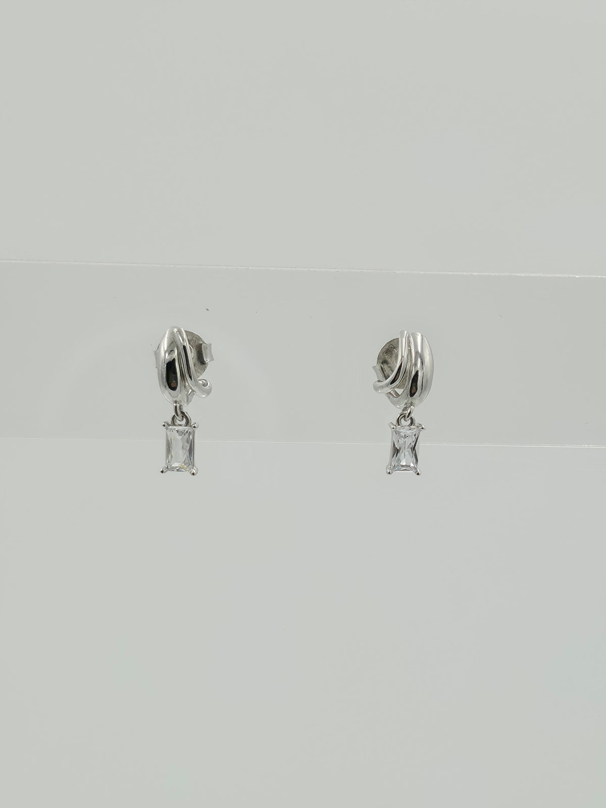 Emerald Hanging Earring