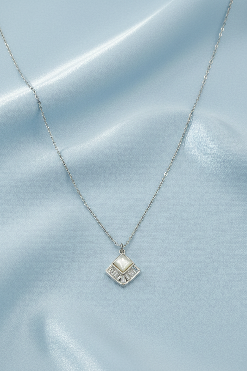 Geometric Square Chain Set