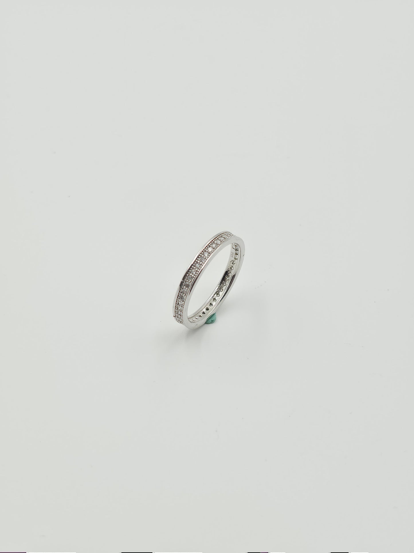 Eterna Glow Band Ring