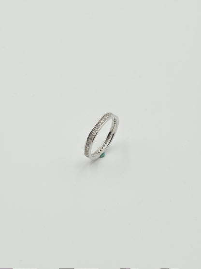 Eterna Glow Band Ring