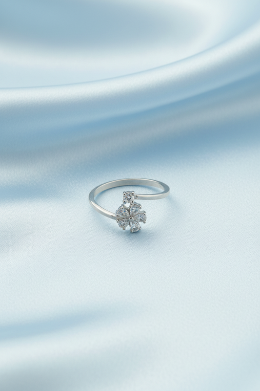 Solitaire Flower Ring