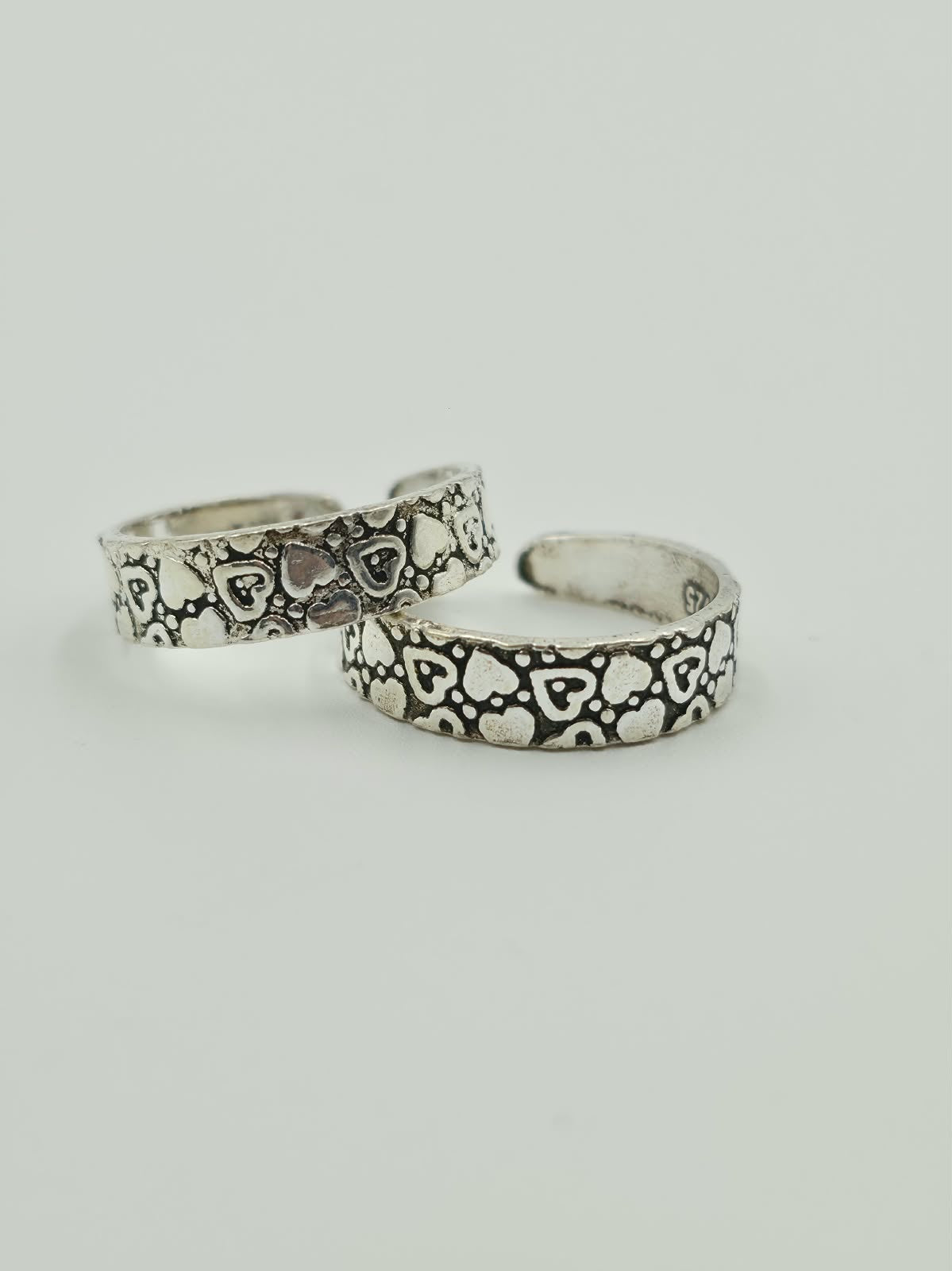 Oxodise Heart Toe Ring