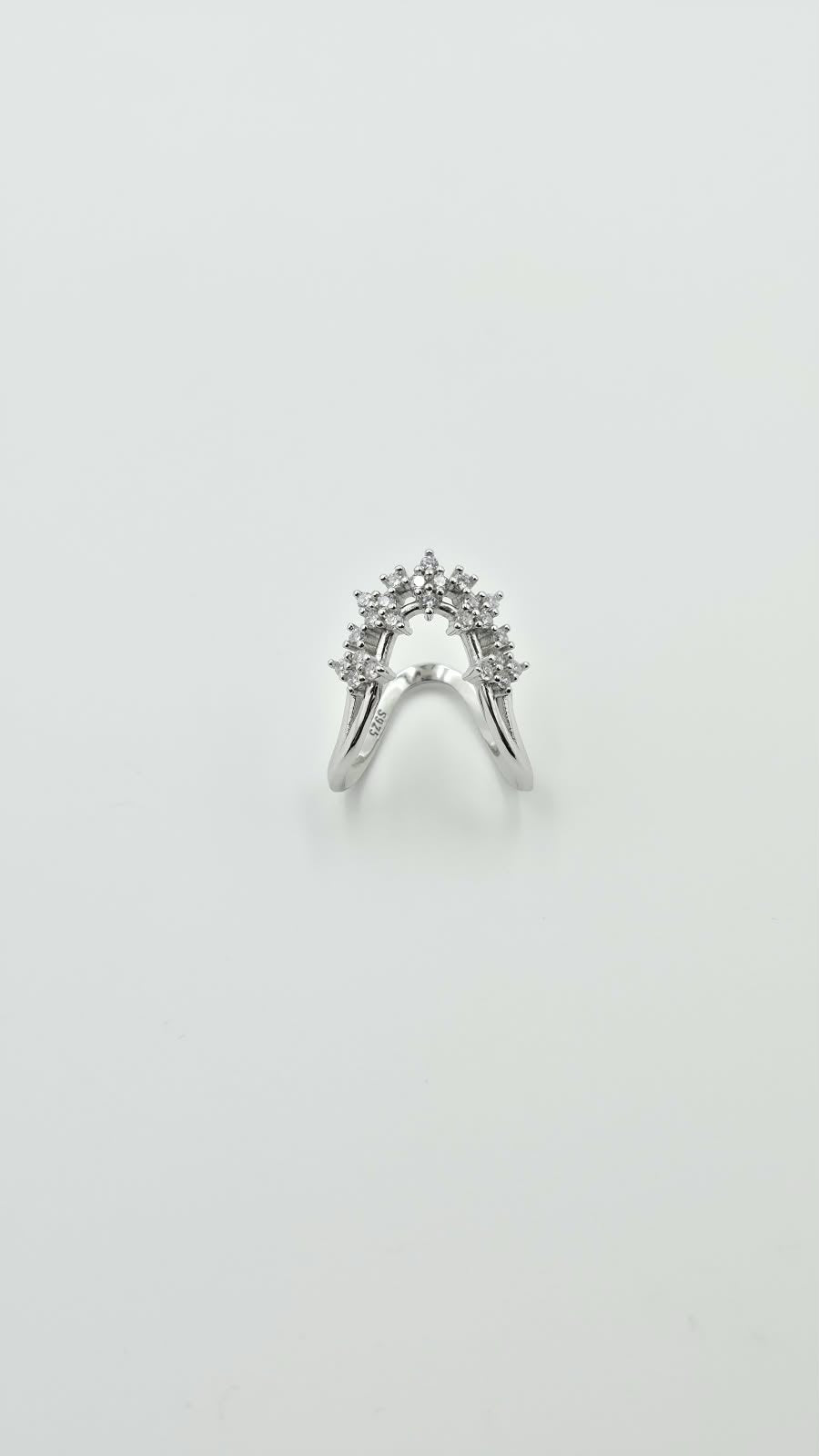 Royal Starlight Curve Ring
