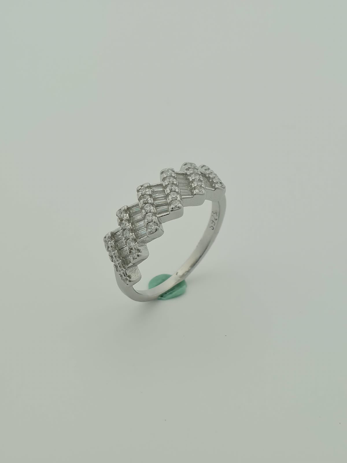 Diamond Glitz Wave Ring