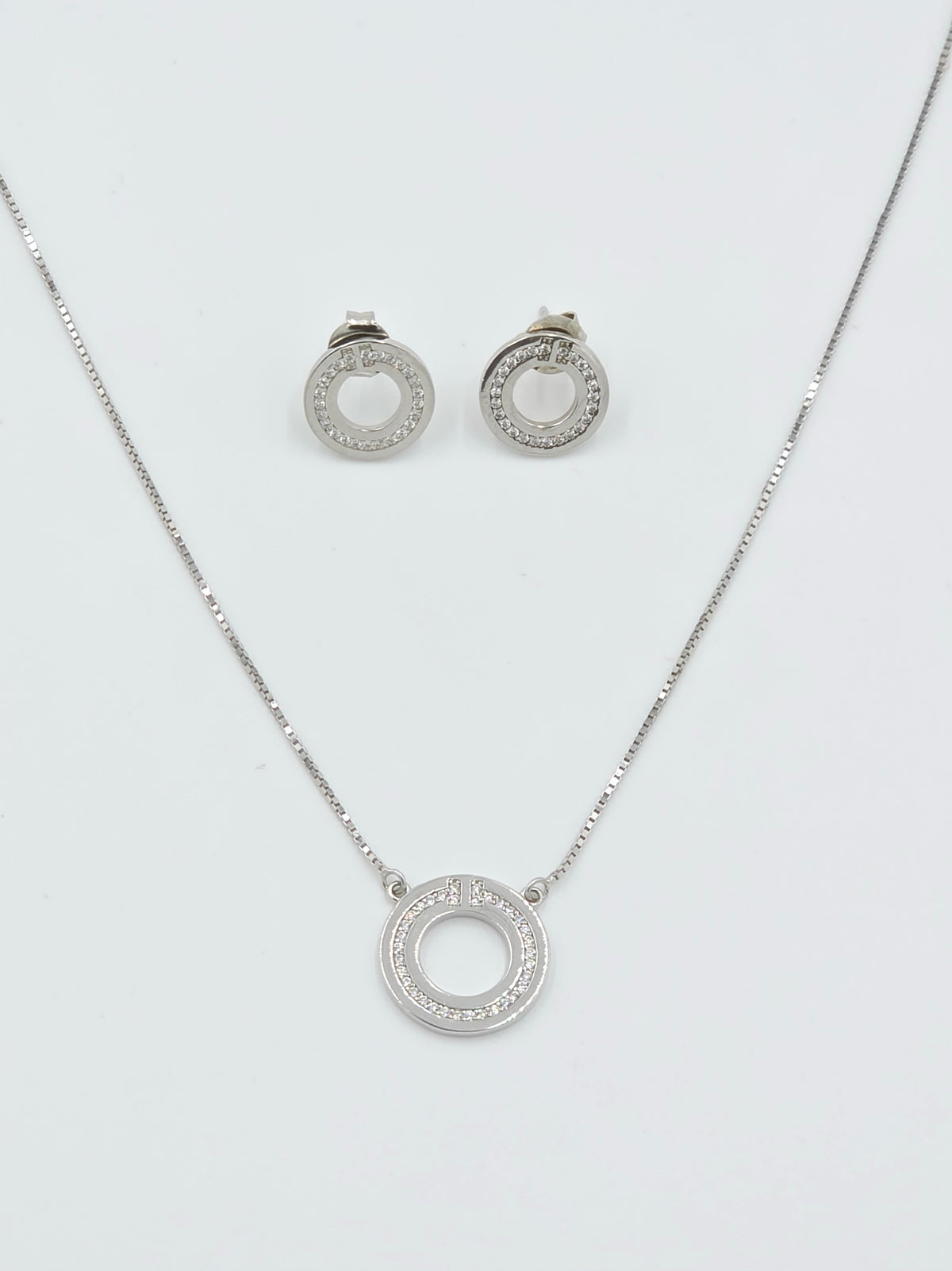 Modern Iconic Open-Circle Set