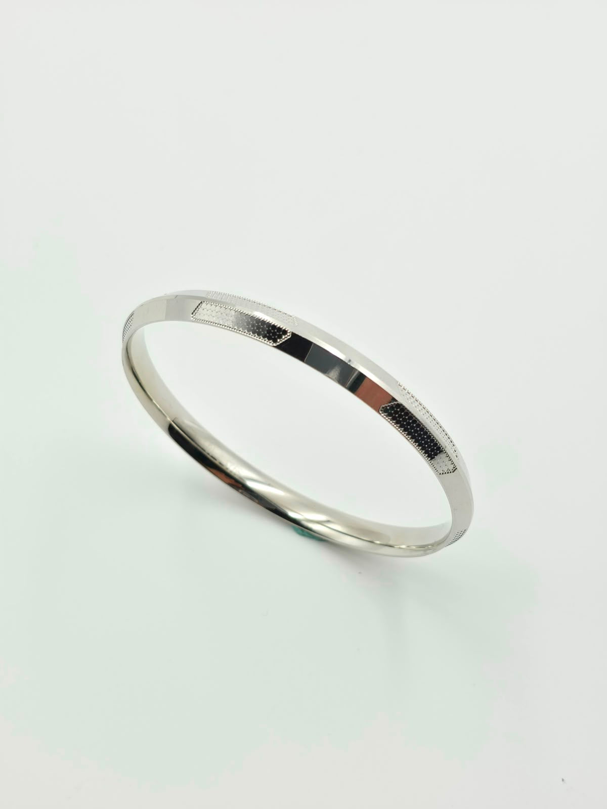Chevron Segment Silver Kada