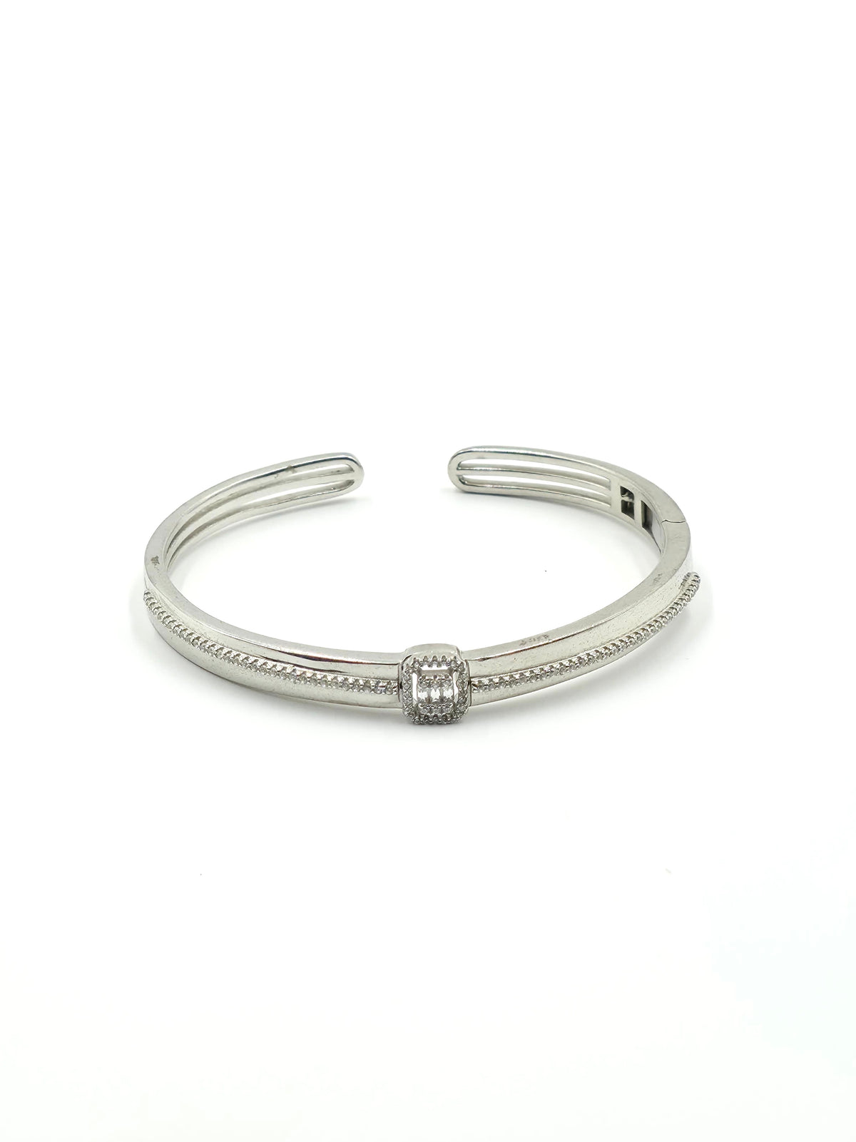 Radiant Square Cluster Bracelet