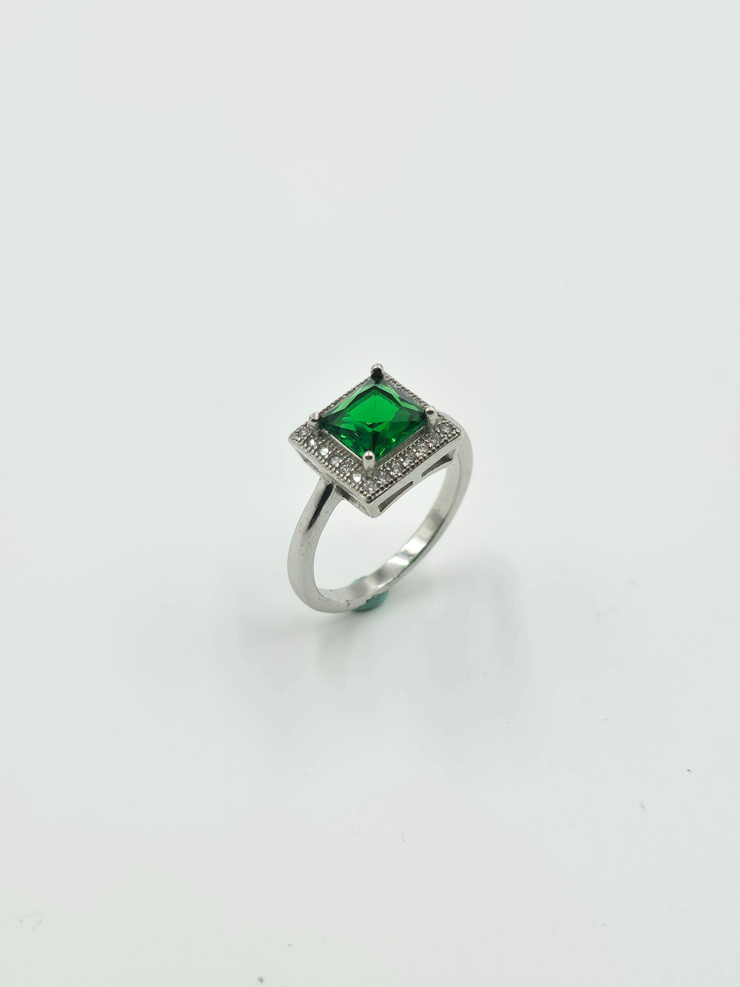 Green Stone Fancy Ring