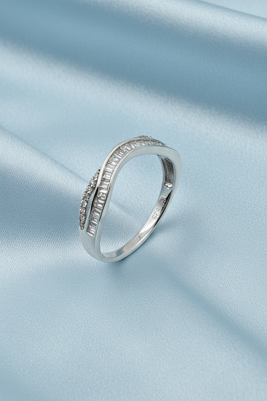 Criss Cross Ring