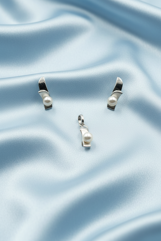 Stylish Pearl Earrings