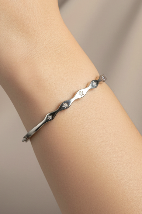 Star Bracelet