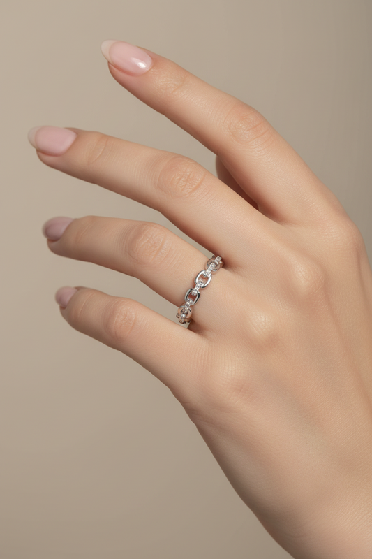 Linked Up Chain Ring