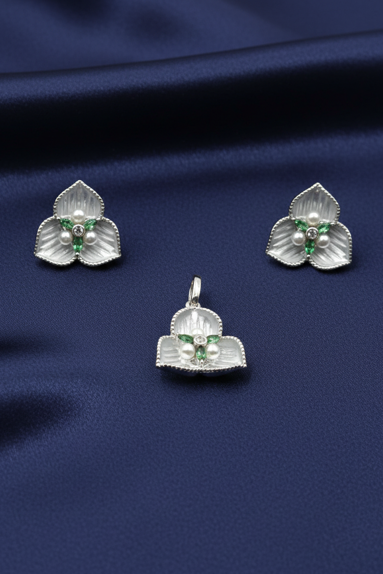 Floral Pendant Earrings Set