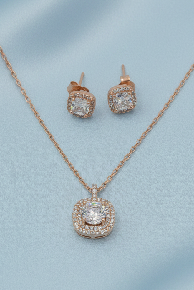 Cushion-Cut Halo Elegance Set
