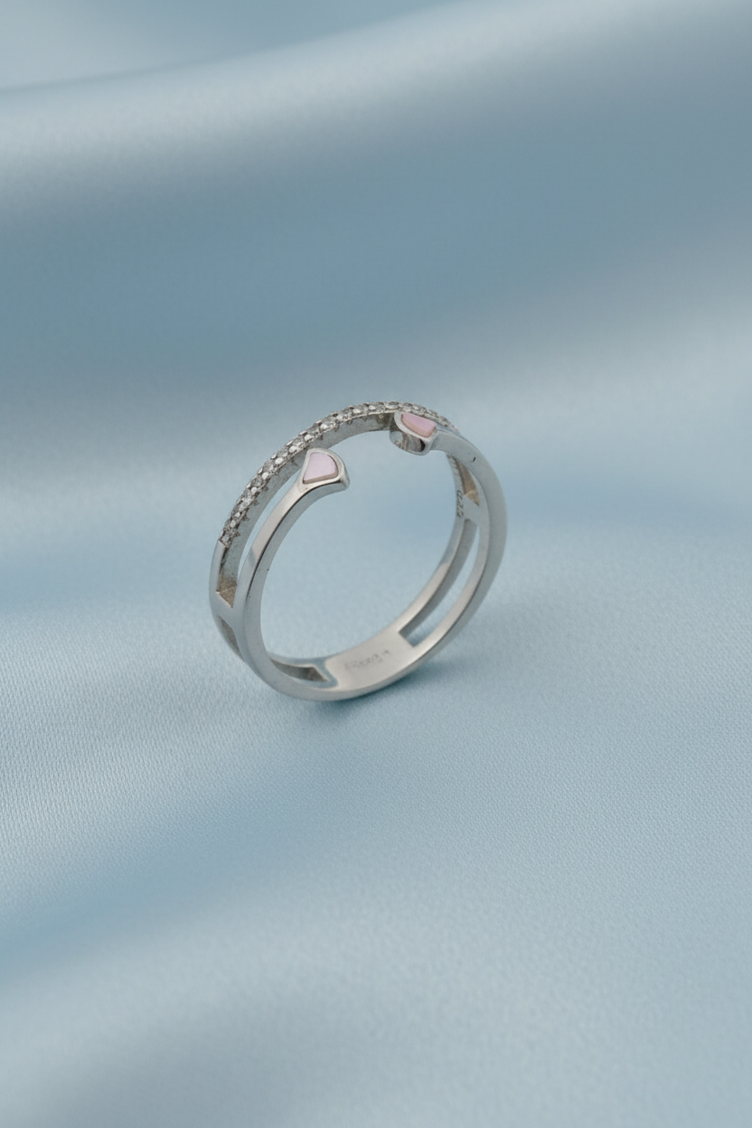 Serene Twist Ring