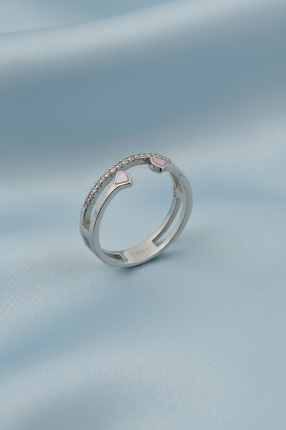Serene Twist Ring