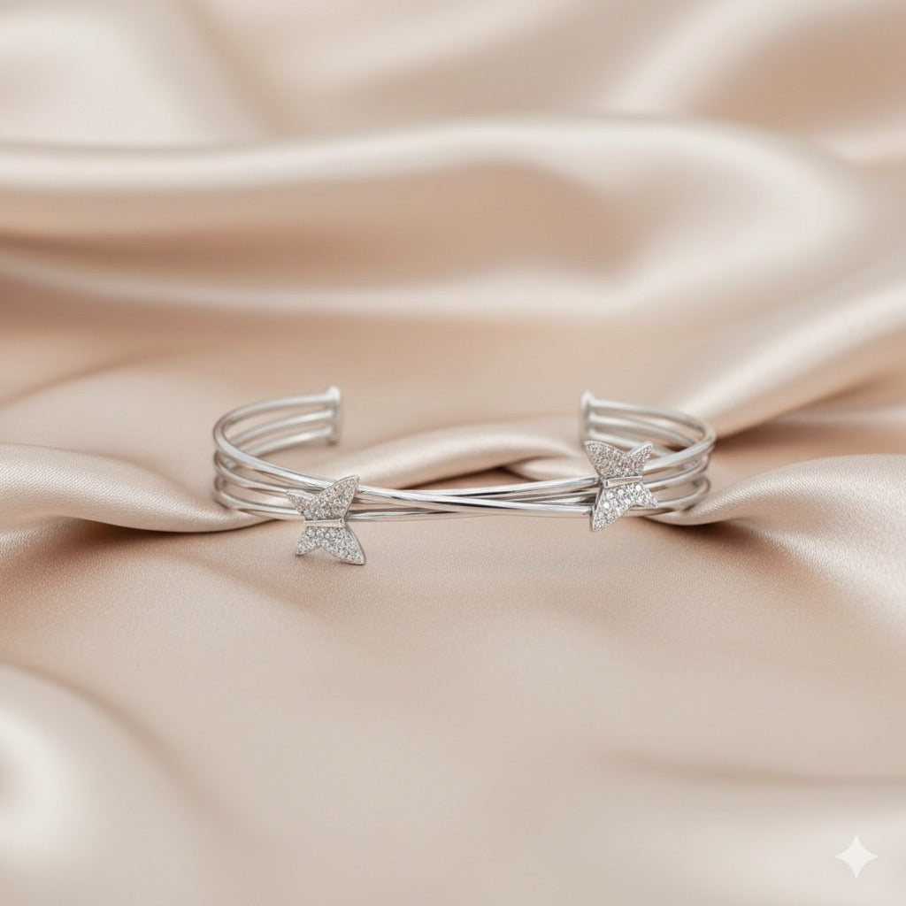 Diamond Butterfly Bracelet ( KW026 )