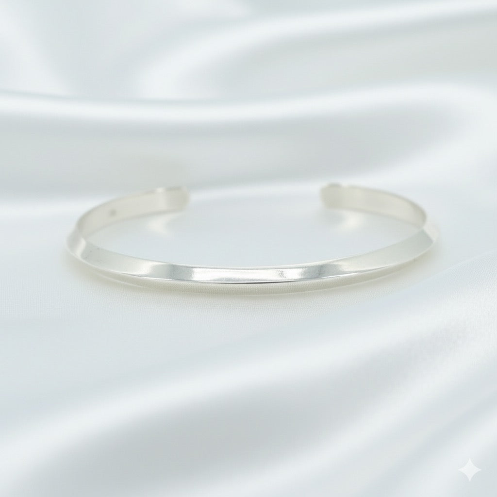 Minimal Luxe Cuff Kada ( KW1154 )