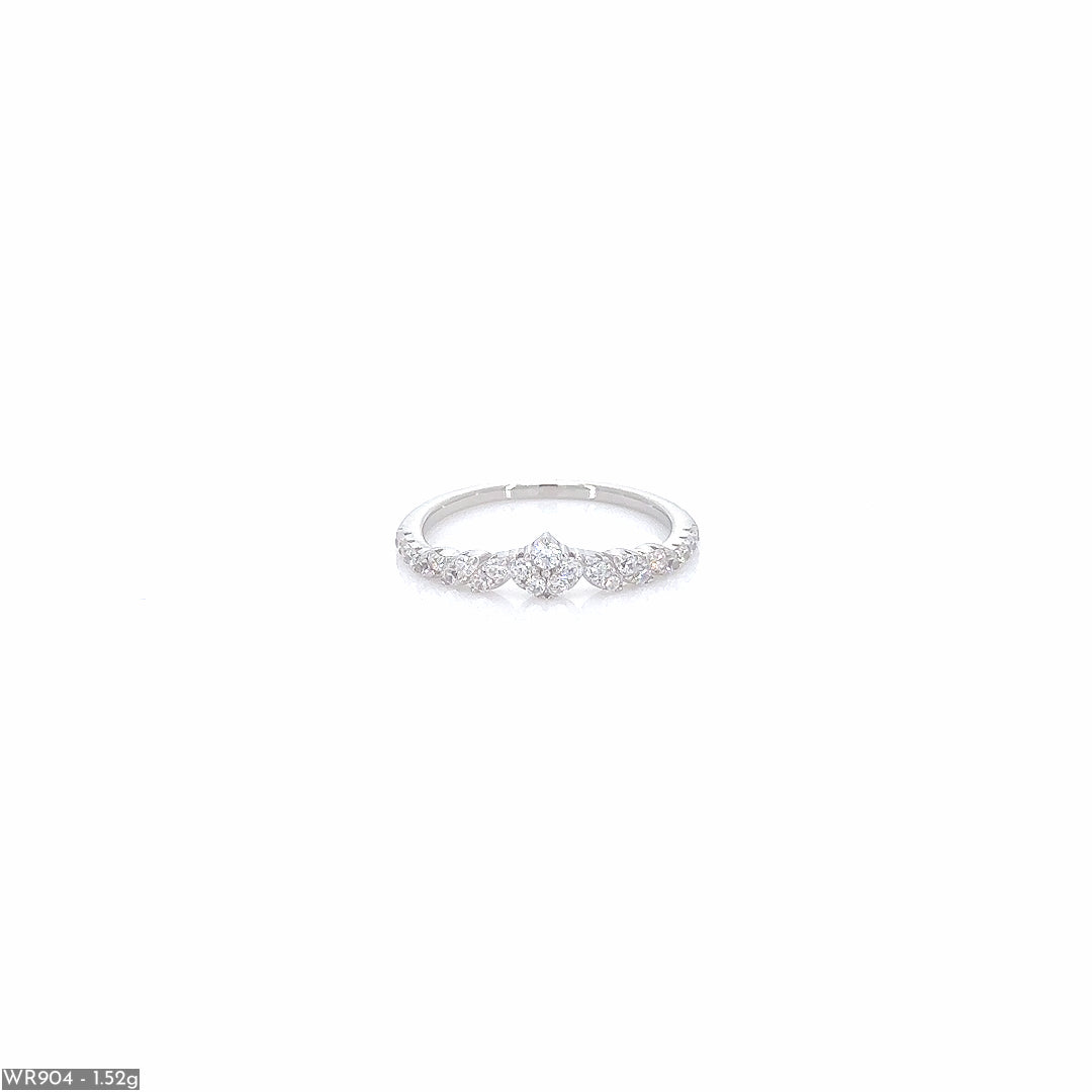 Drop Diamond Silver Ring ( WR904 )