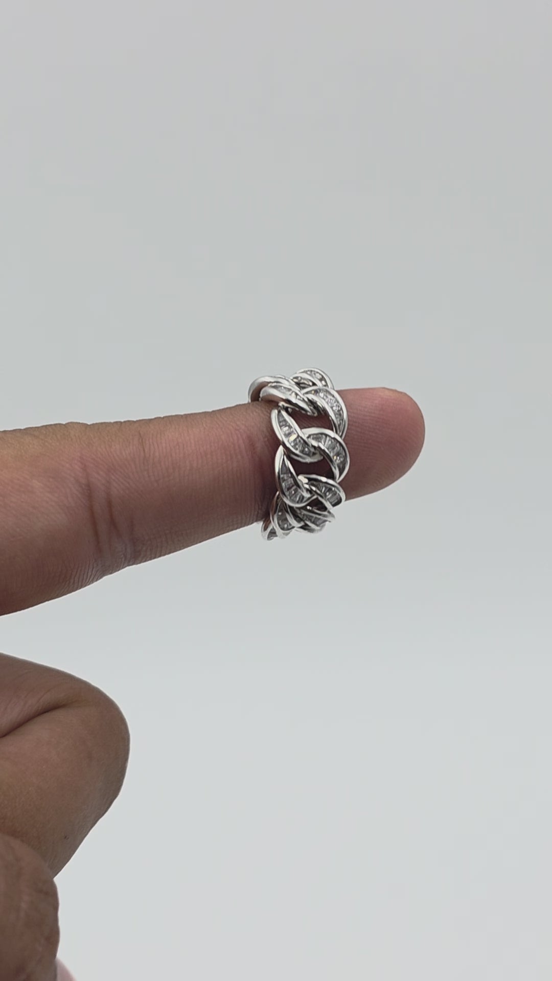 Cuban Chain Ring