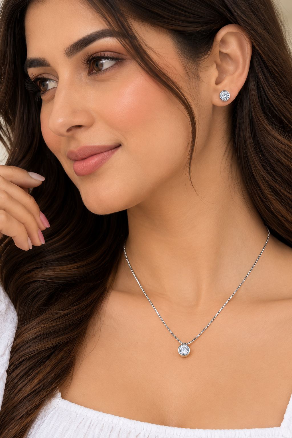 Minimalist Bezel-Set Solitaire Set