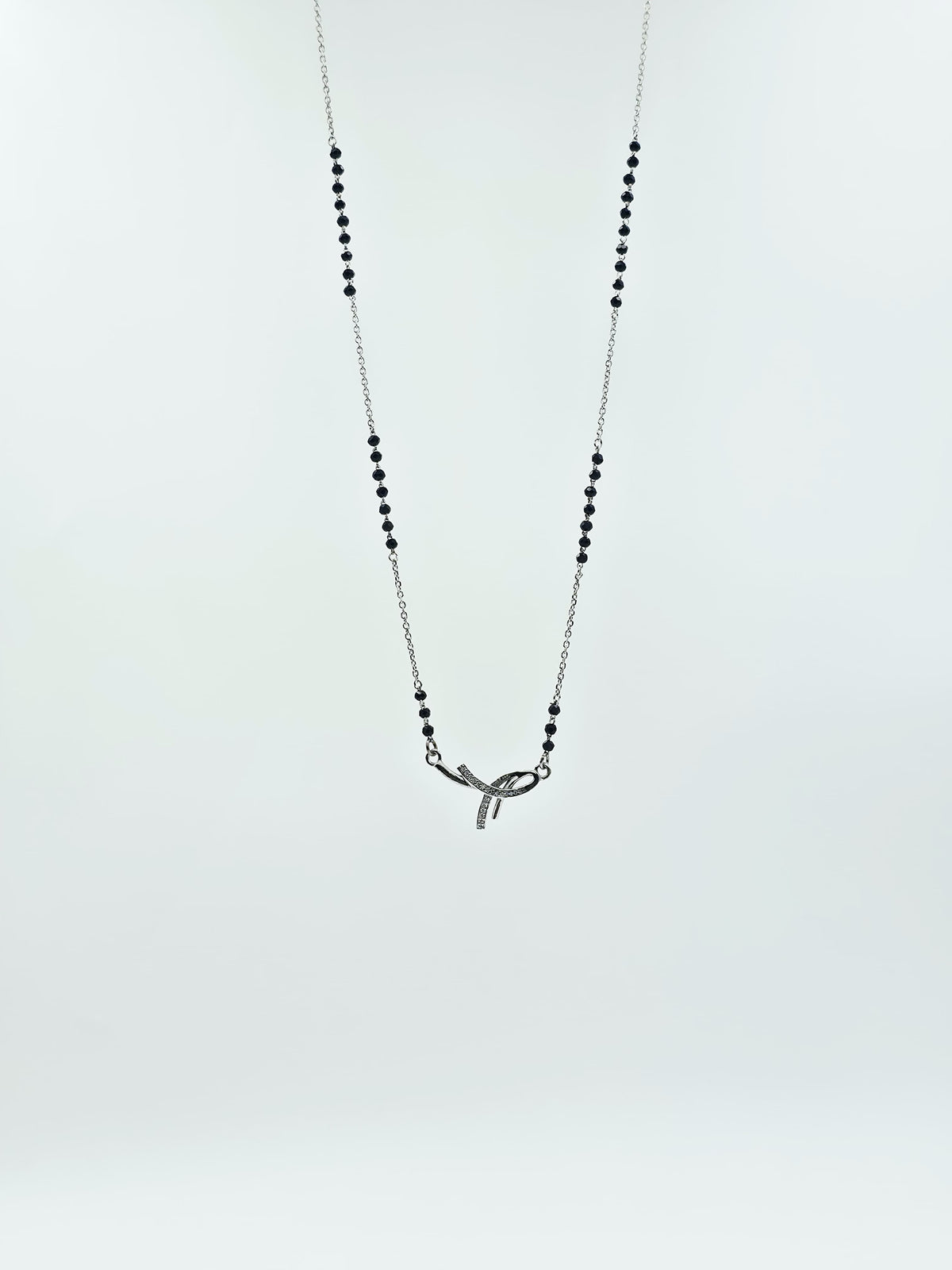Ribbon Bow Pendant Mangalsutra