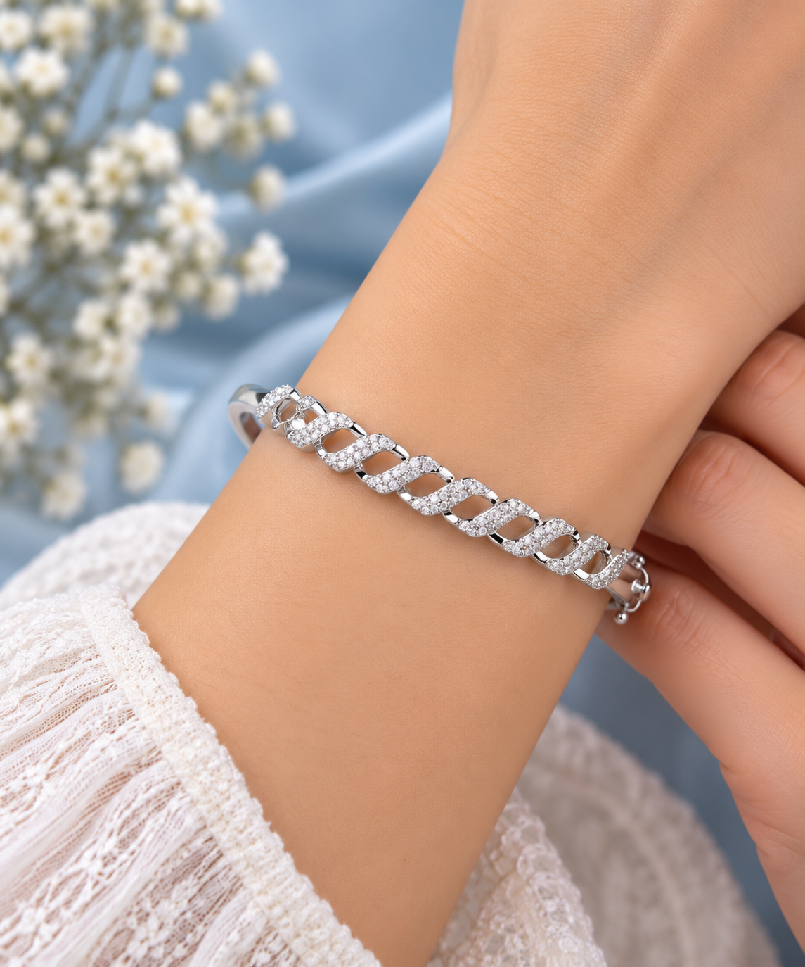 Interlocking Wave Bracelet