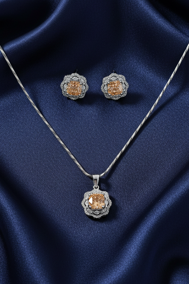Crust Ice Pendant Set