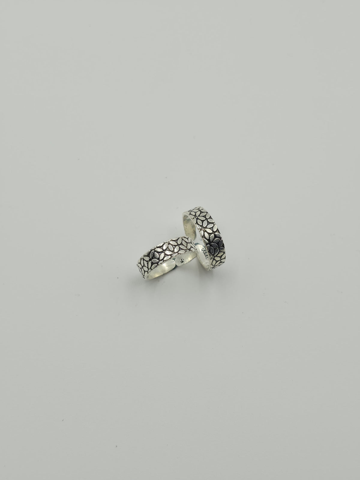 Toe Ring 10
